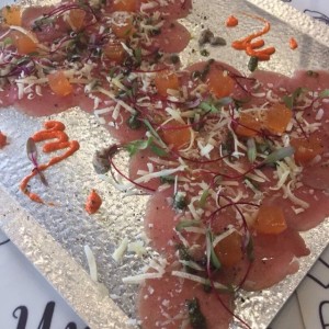 Carpaccio de res