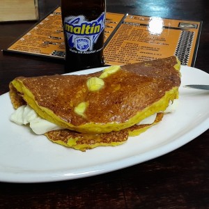 Cachapa con queso guayanés