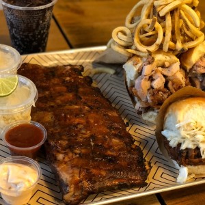 La Bandeja