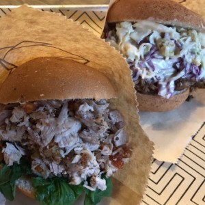 pulled pork y porcheta espectaculares! 