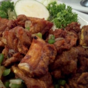 costillas en sal y pimienta