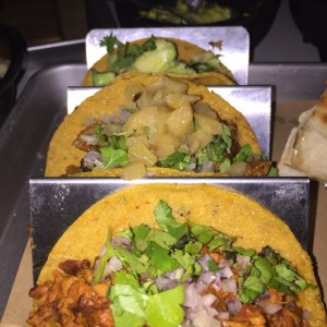 Tacos..!! De Chorizo, Al pastor y Carnitas.!!
