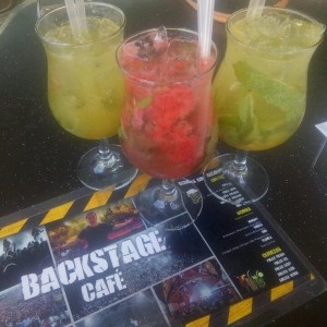 Mojitos de parchita y fresa 