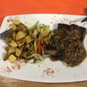 Lomito a la pimienta excelente