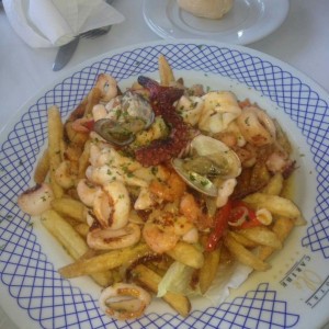 Parrilla de Mariscos, Excelente