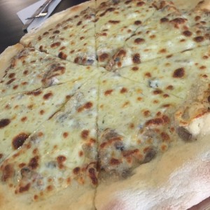 Pizza blanca