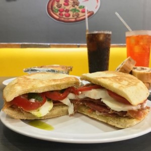 Focaccia Capresa