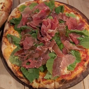 Pizzas Top - Serrano & Rugula