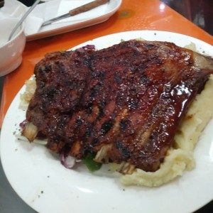 Costilla en salsa bbq
