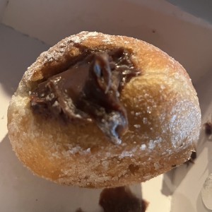 Las mejores bombas de chocolate de Caracas!!