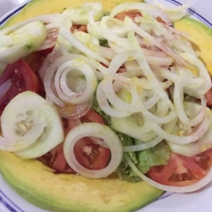 Ensalada Mixta, muy buena..!
