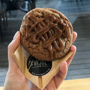 Galleta de chocolate con arequipe 