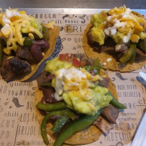 Tostada con carne