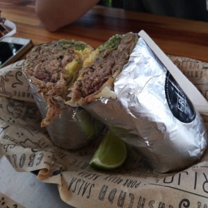 Burrito de Pernil
