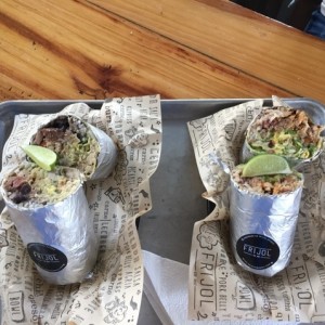 Burritos Mixtos.