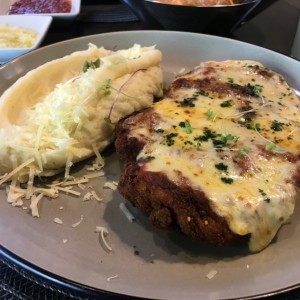 Pollo empanizado 