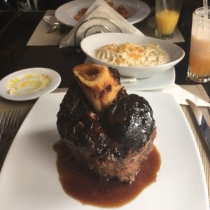 ossobuco (18 horas de coccion) un gusto y suavidad increibles