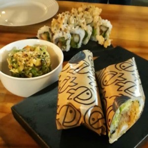 Camarrito, vulcano y neptuno salad