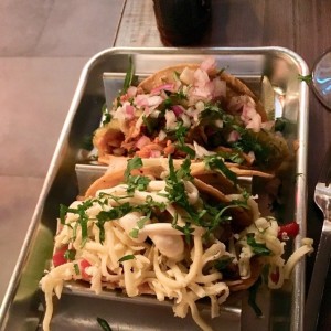 Tacos de cerdo y Pollo