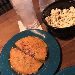 quesadillas 