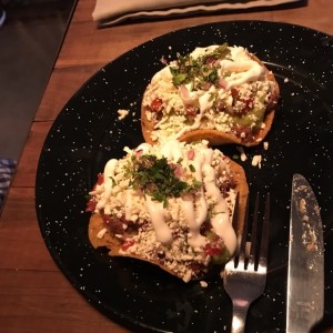 tostada pollo