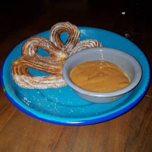 churros con cajeta