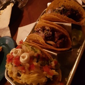 taco drilo y taco de pollo 