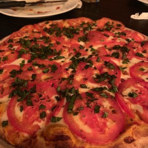 pizza capresa