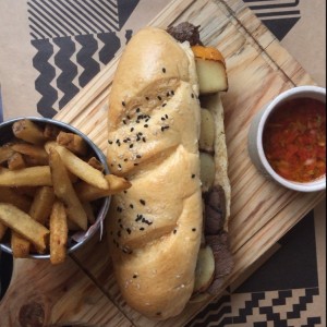 sandwich de lomito