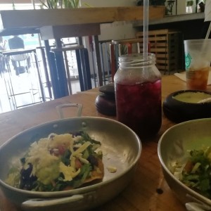 Tostadas pollo grill