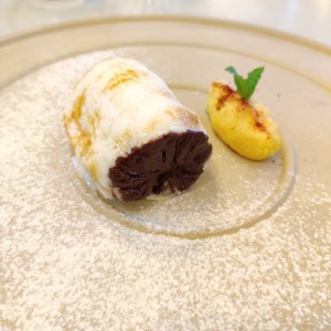 Marsmello de chocolate con masa de cachapa