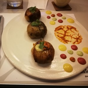 Pastel de Chucho en esferas