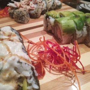 Vulcano Roll, Ebi Roll y Philadelphia Roll