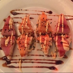 ENTRADAS JAPONESAS - Sushi Pizza Mixta