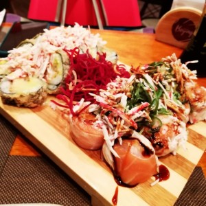 Philadelphia Roll y Salmon Skin 