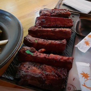 Costillas de Cerdo con Salsa de Ciruela