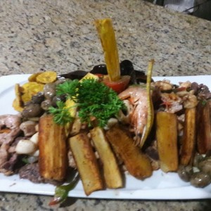 Parrilla Mar y Tierra