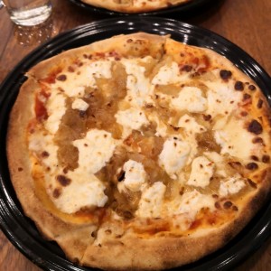Pizzas - 14.- Cebolla Dulce