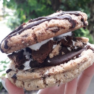 Cookie Burger