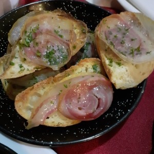 Pan con Panceta