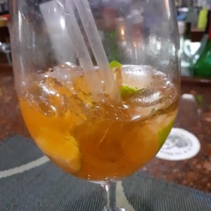 Coctel digestivo de Amareto