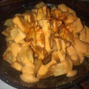 Patatas Bravas, Espectaculares