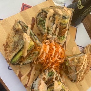 hamburguesa de sushi (es tan grande como una tradicional)