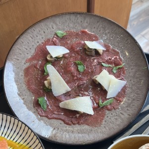 Carpaccio de lomito 
