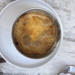 sopa de cebolla