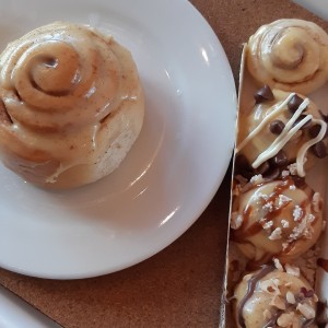 Roll Tradicional y Bandeja de mini roles