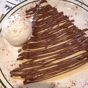 Crepe de Nutella con helado de vainilla