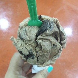 barquilla de una porción de choco oreo