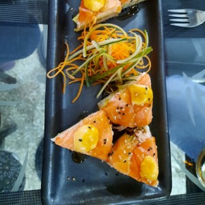 Sushi Pizza