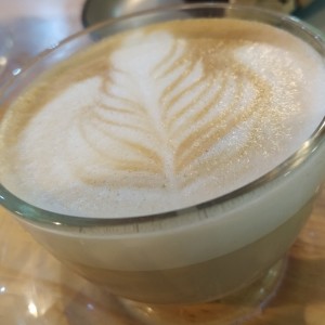 Con leche con arte latte 